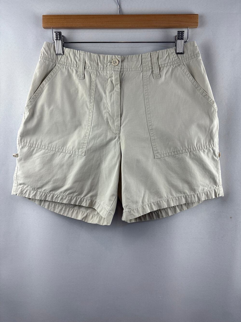 Women’s Eddie Bauer Size 4 Light Khaki Shorts